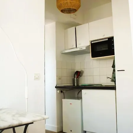 Pour 3 Personnes Extremement Bien Place *