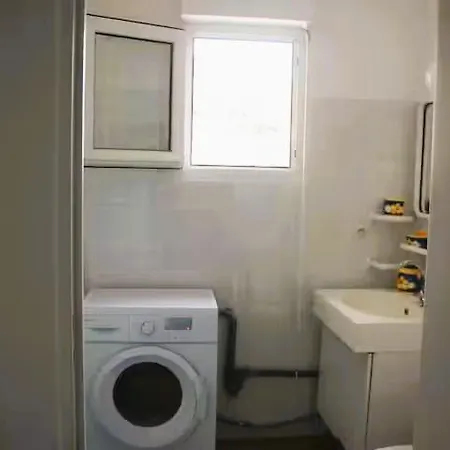 Pour 3 Personnes Extremement Bien Place Appartement *