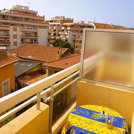 Pour 3 Personnes Extremement Bien Place Nice