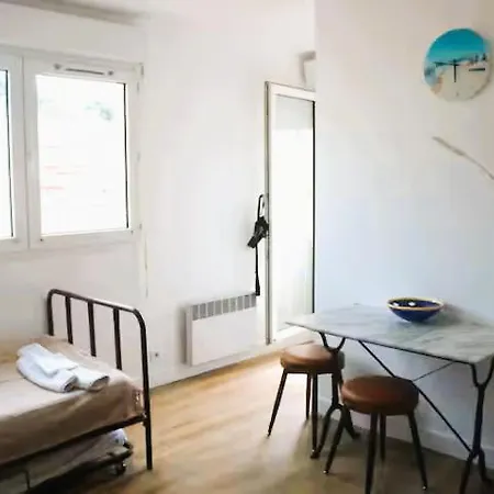 Pour 3 Personnes Extremement Bien Place Appartement *